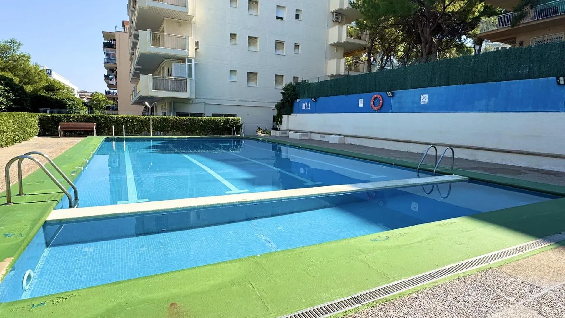 Apartsalou Penedes