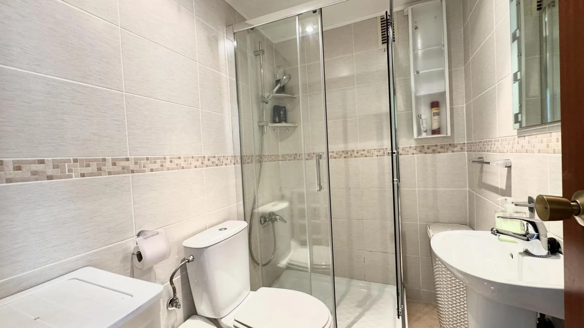 Apartsalou Penedes España